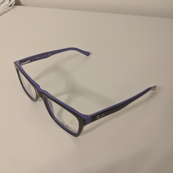 Glasses - Picture 8 of 8